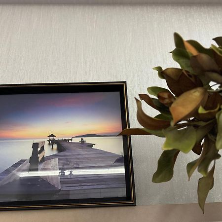 City Centre Apartment Kutaisi Ngoại thất bức ảnh